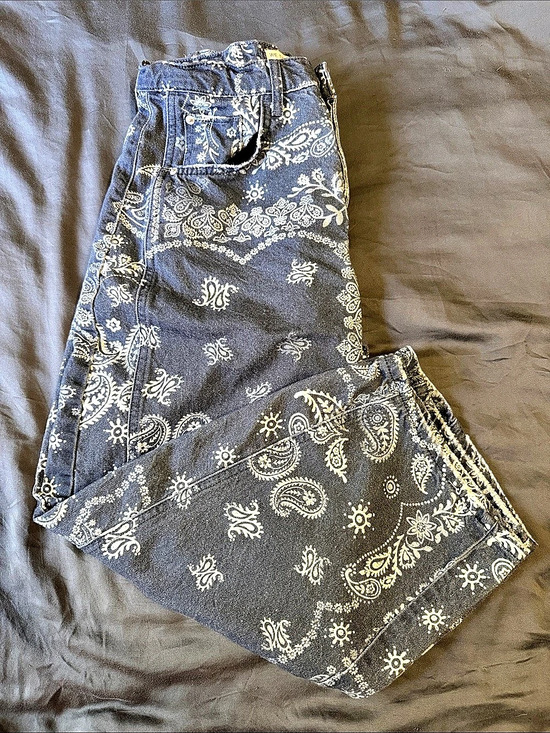Free People Denim - We The Free Good Luck Printed Barrel Jeans Like New